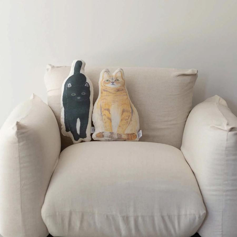 Orne de Feuilles｜オルネコ ado ネコクッション walking black cat