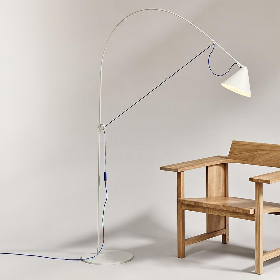 Midgard licht | AYNO フロアランプ｜【公式】ACTUS online｜家具