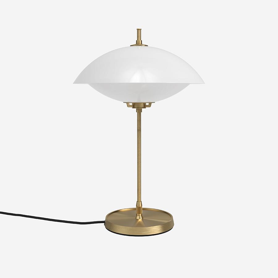 Fritz Hansen | CLAM テーブルランプ｜【公式】ACTUS online｜家具