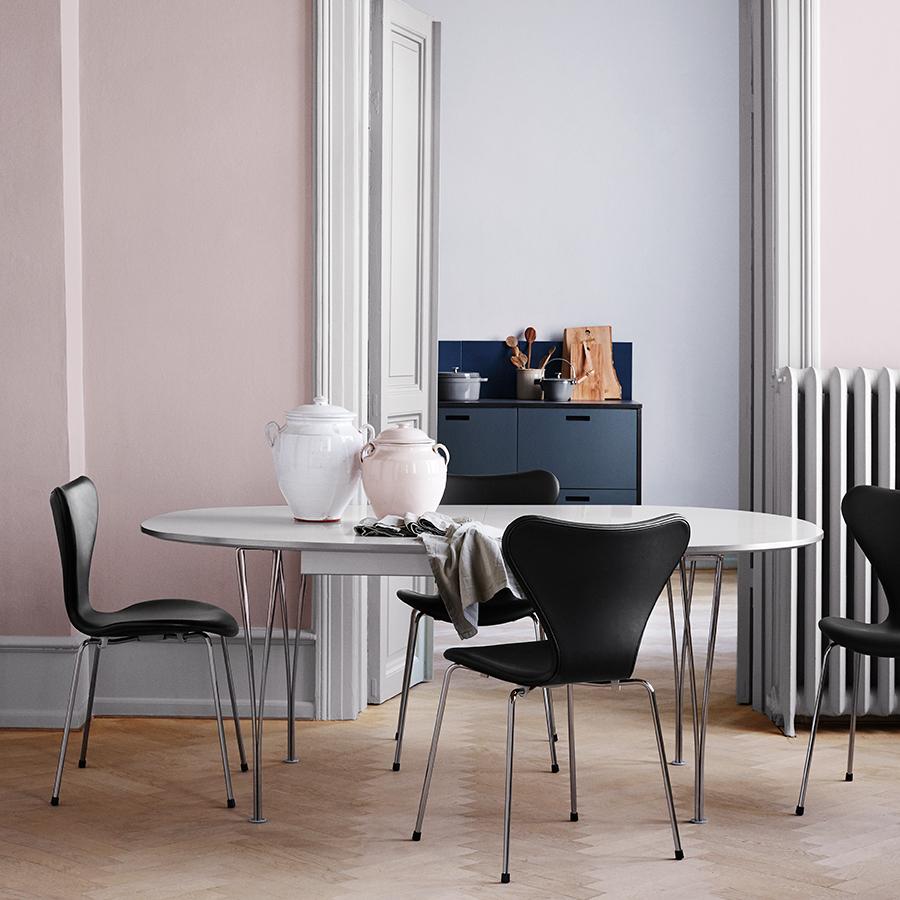 Pinage fritz hansen グレー 正方形テーブル