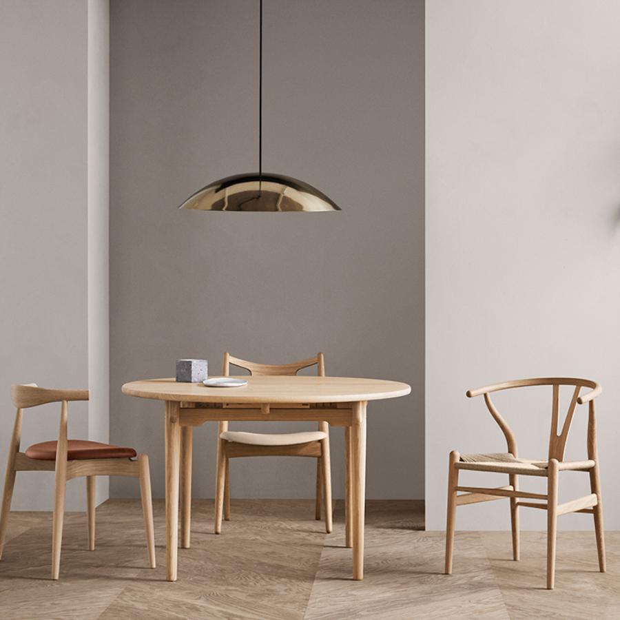 CARL HANSEN&SON | CH24 Yチェア オーク材 ホワイトオイルフィニッシュ｜【公式】ACTUS  online｜家具・インテリア・雑貨の通販