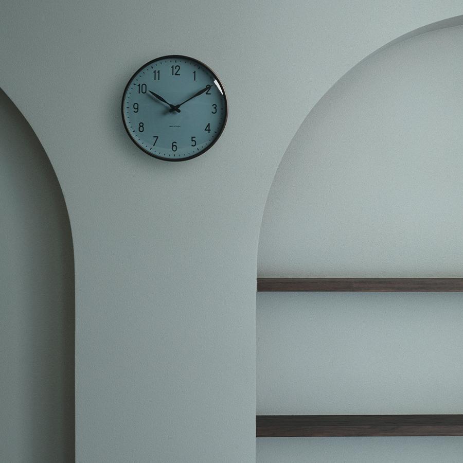 【新品未使用品】アルネ・ヤコブセン ローマン 290mm ローゼンダール Arne Jacobsen Wall Clock STATION 43643 (時計