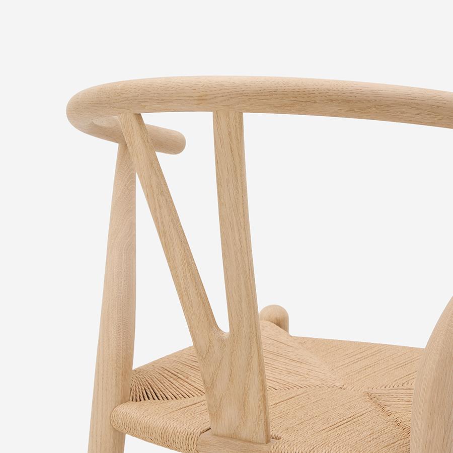 CH24 Yチェア　オーク材　ソープフィニッシュ　　sh45㎝ 楽天市場】Yチェア CH24 オーク/ソープフィニッシュ 座面高さ