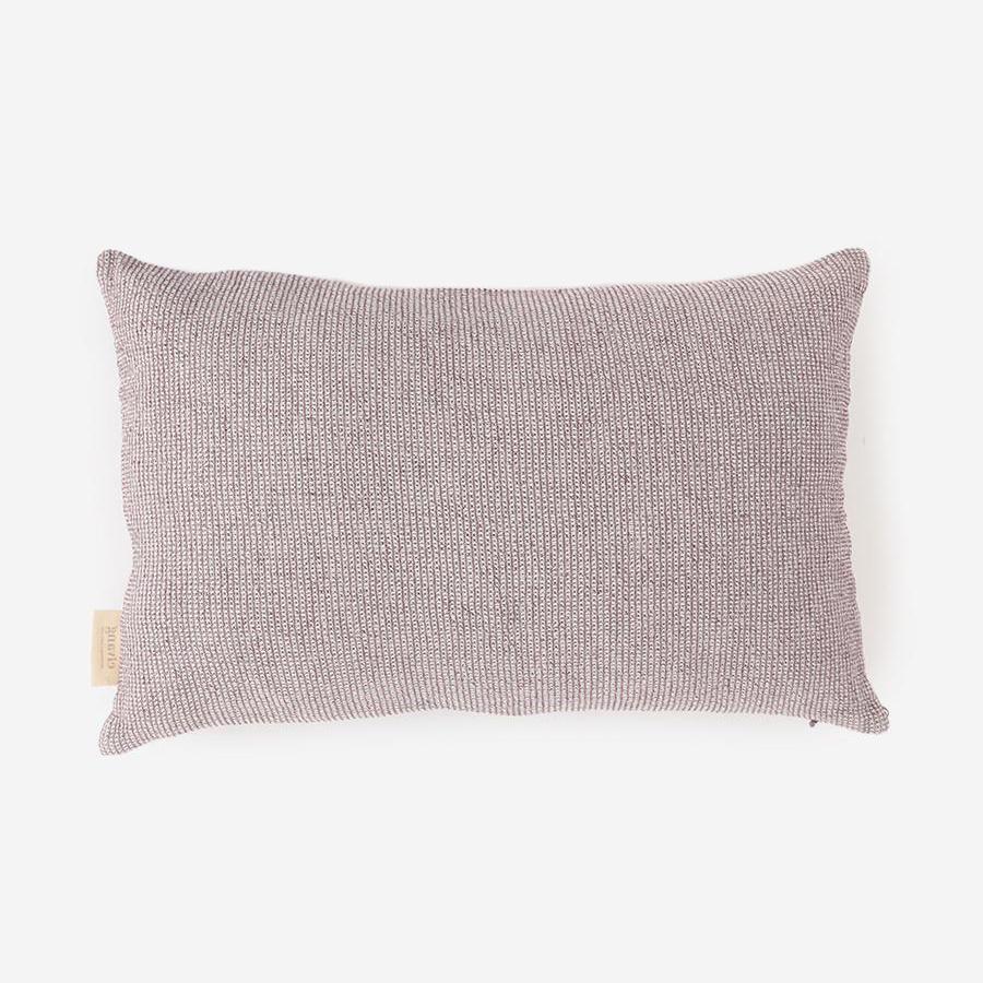 ELVANG | DAISY クッションカバー 30 x 50cm Light plum｜【公式】ACTUS online｜家具・インテリア・雑貨の通販