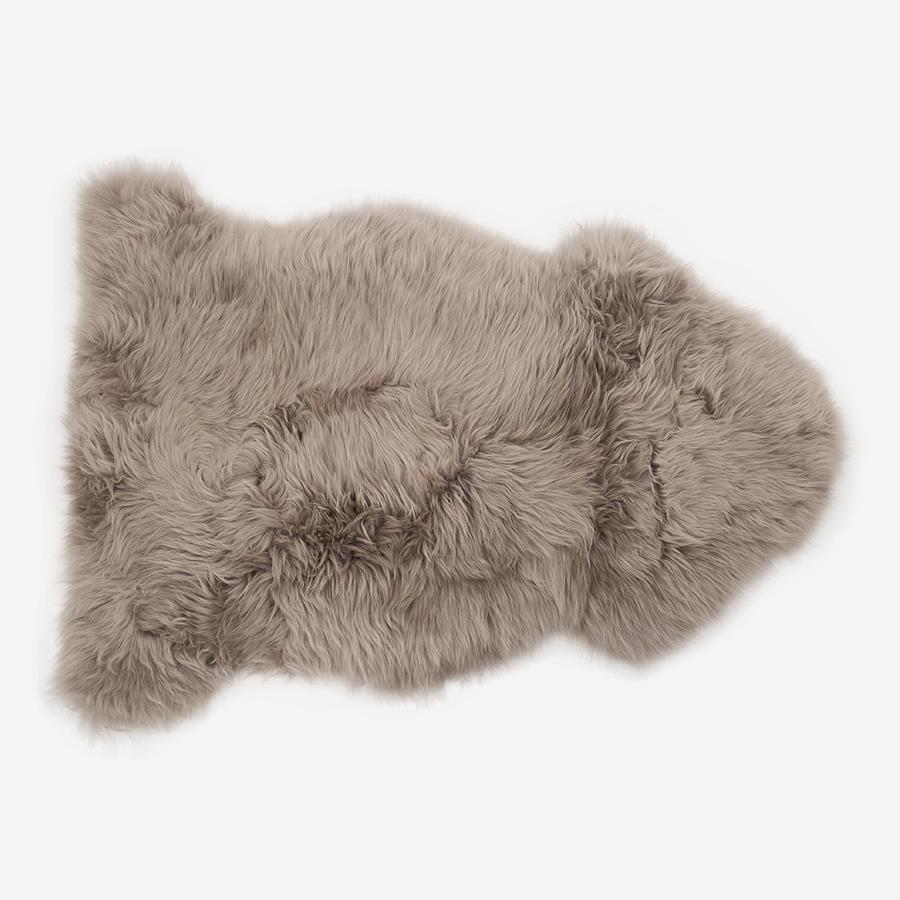 Skinnwille | GENTLY シープスキン ラグ 60 x 100cm Taupe｜【公式