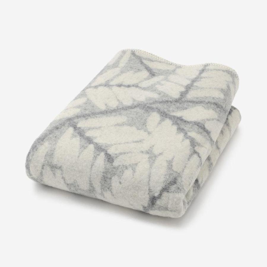 LAPUAN KANKURIT | VERSO blanket 130×180cm grey-white｜【公式 ...