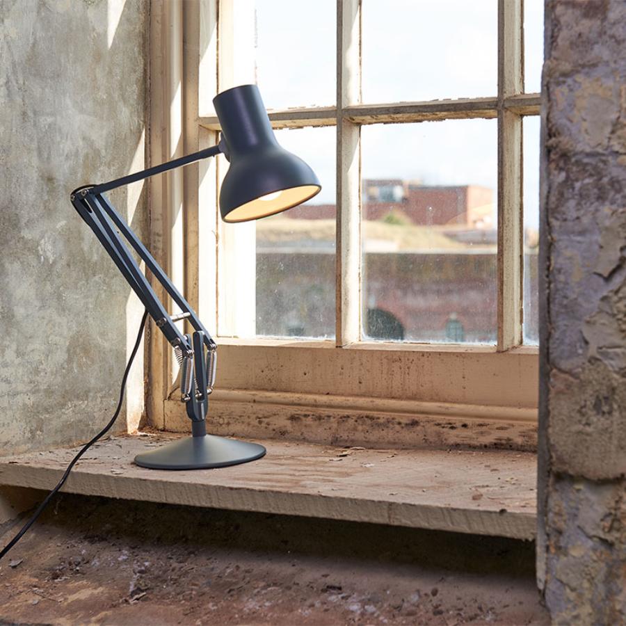 ANGLEPOISE | TYPE75 MINI デスクランプ｜【公式】ACTUS online｜家具