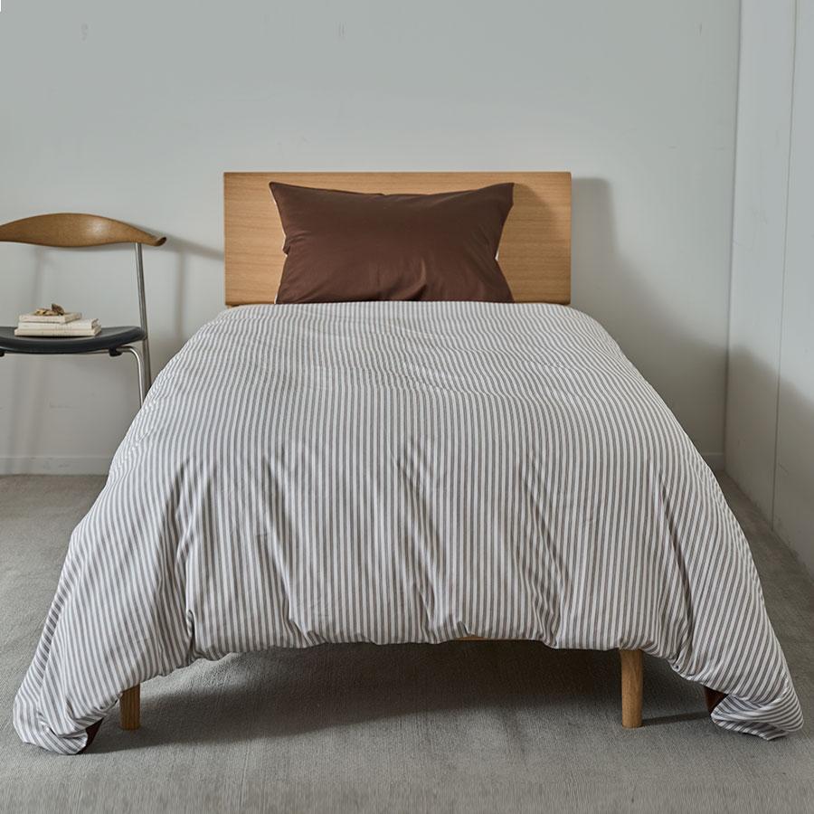 Quiet | SATIN-STRIPE 布団カバー ブラウン｜【公式】ACTUS online