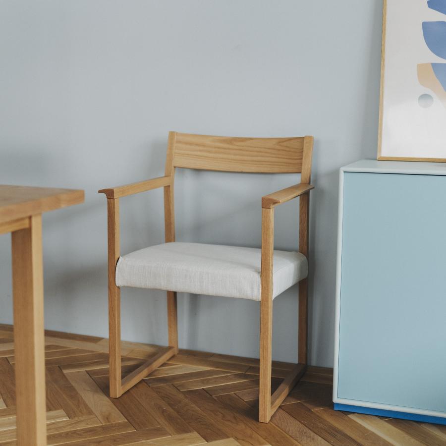 アクタス　ダイニングチェア OWN-S DINING CHAIR(WOOD LEG)（オウンS ダイニングチェア