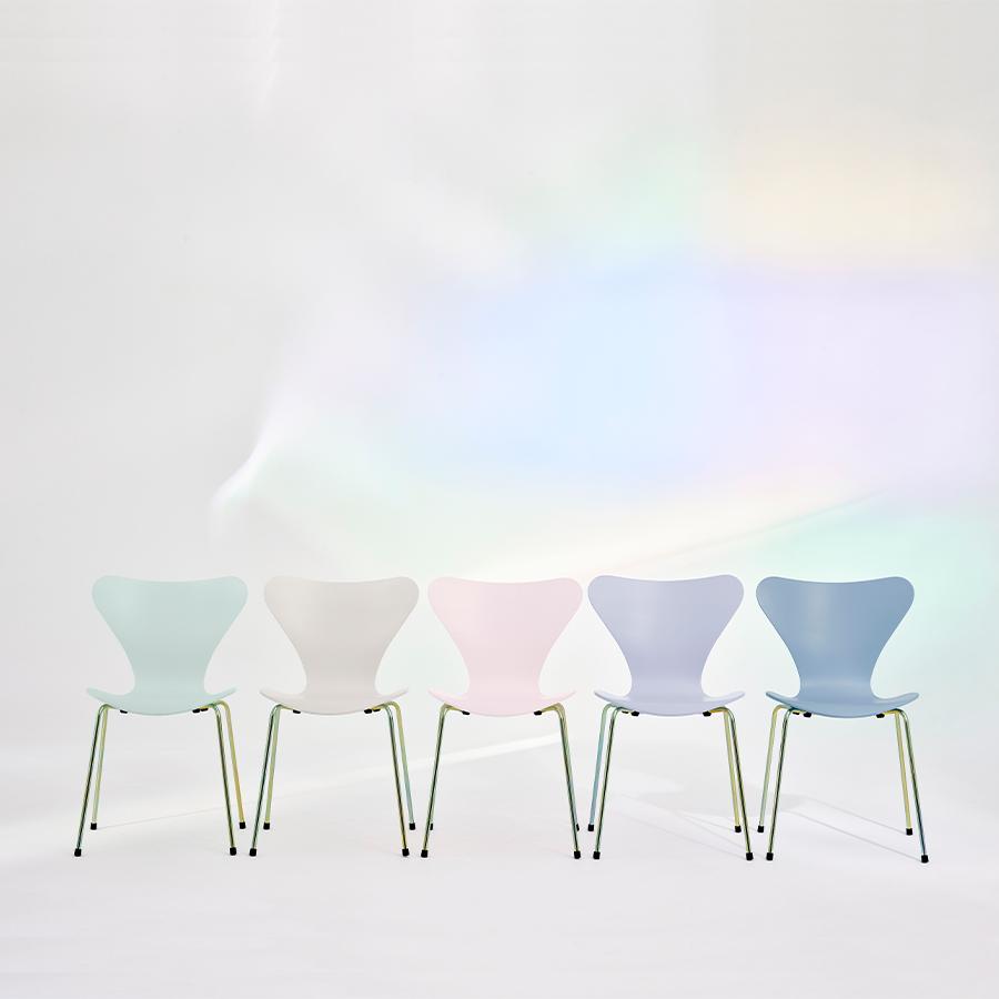 【希少　廃盤カラー】FRITZ HANSEN アントチェア（水色）　ヴィンテージ フリッツハンセンFritz Hansen セブンチェア｜アンティーク家具