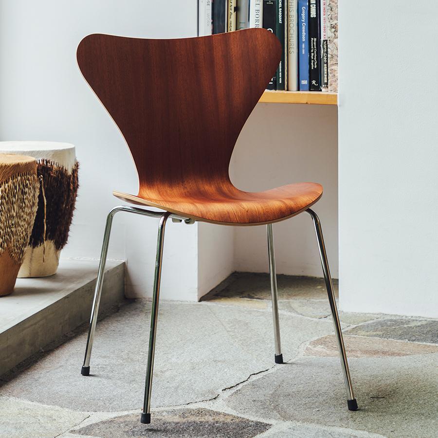 Fritz Hansen | 3107 セブンチェア サペリマホガニー［アクタス限定