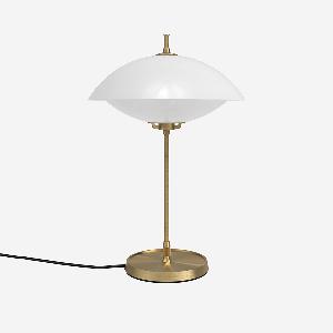 Fritz Hansen | CLAM テーブルランプ｜【公式】ACTUS online｜家具