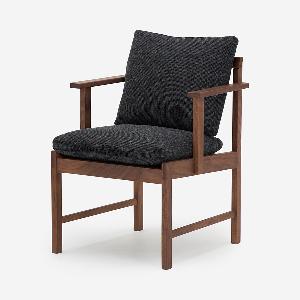 HR290　【actus アクタス取扱】 イタリア製　アームレスチェア DARLING ARM CHAIR（ダーリン アームチェア） - ACTUS