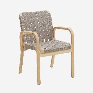 Artek | 45 アームチェア｜【公式】ACTUS online｜家具・インテリア