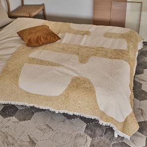 【新品未使用】ACTUS NUBE スローケット130 x 180cm ベージュ NUBE スローケット 130 x 180cm ベージュ｜【公式】ACTUS online